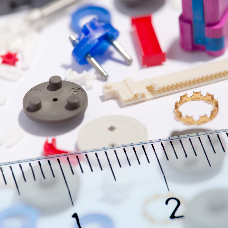 Leveraging Micro Molding and Dual-Component Injection for High-Precision Medical Components4